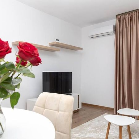 Enescu 3 City Center Flat Timisoara Bagian luar foto